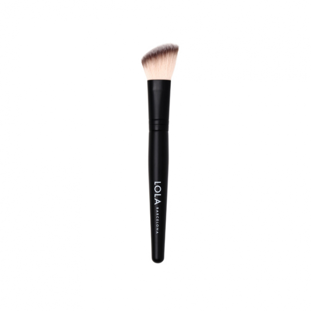 Brocha de maquillaje de corte biselado para colorete No. 4 Lola Barcelona