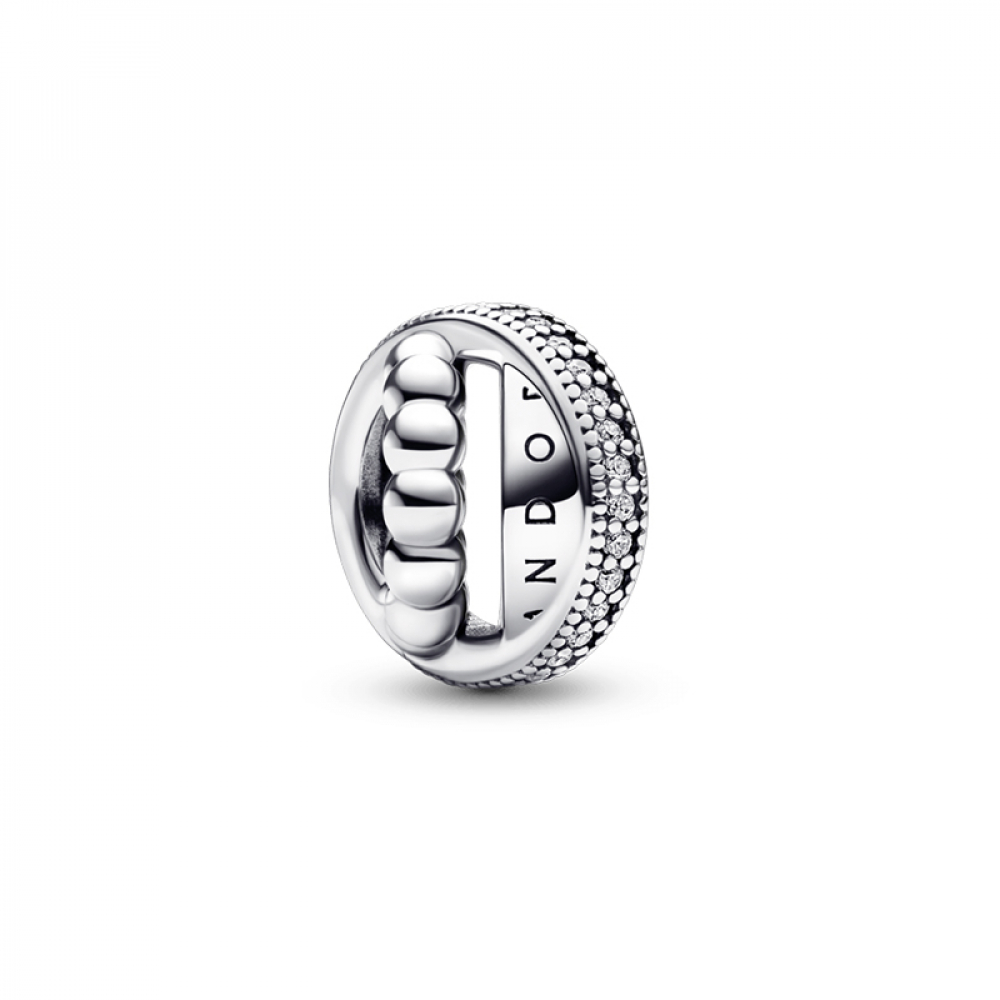 Charm de plata estilo Pandora pavé y abalorios con logotipo y firma